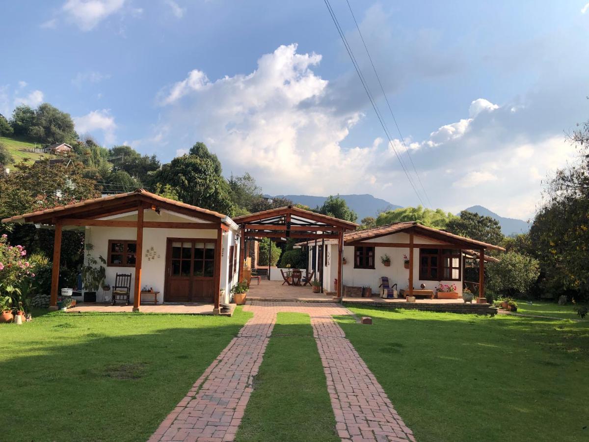 Titué Refugio , Cabañas La Calera Exterior foto